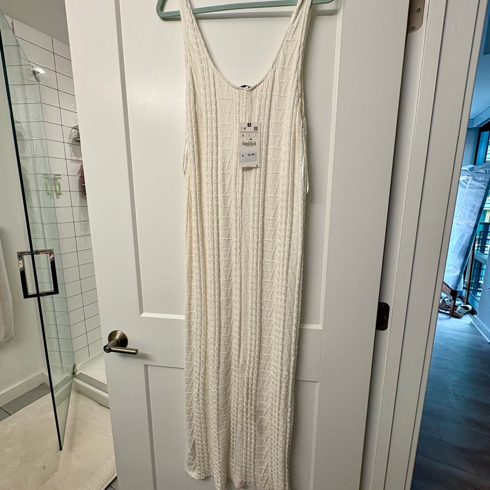 NWT Zara Cream Textured Sleeveless Dress